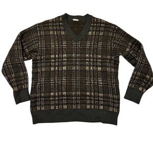 Studio Black and Brown V-Neck Sweater with Plaid Design
